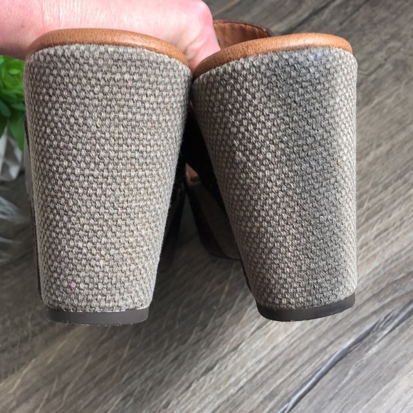 Lucky Brand Sarabelle Wedge Studded Leather - Picture 7 of 10